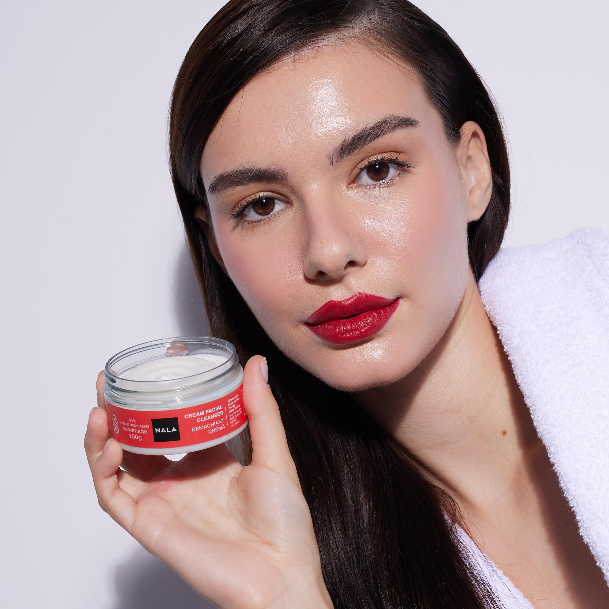 Crema Limpiadora Facial - Aceite de Almendras, Rosas, Miel, Karité
