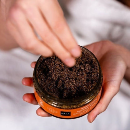 Exfoliante de café resplandeciente - Plátano y aceite de macadamia