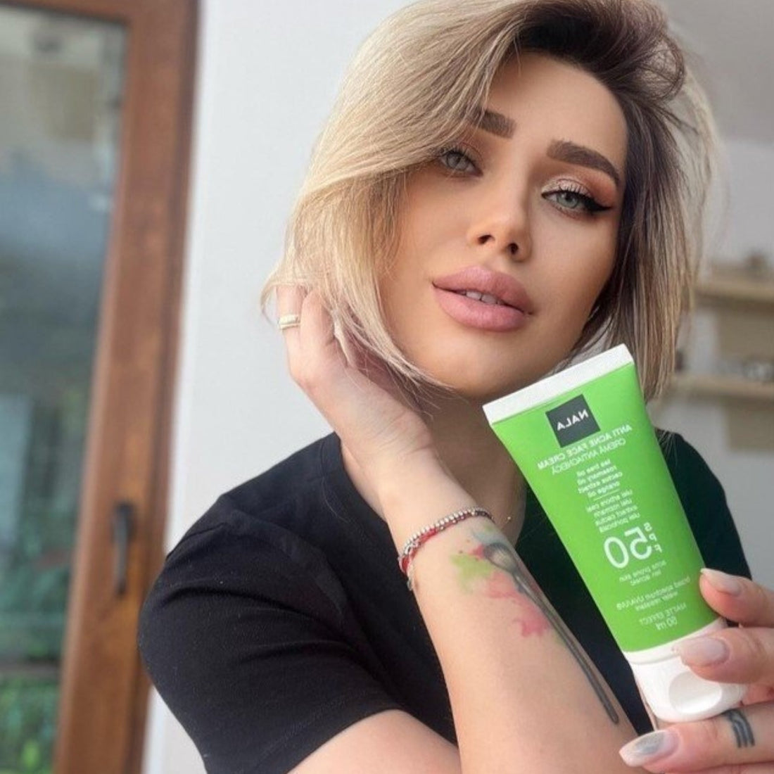Crema Antiacné SPF 50 - Piel con Acné - Árbol de Té y Romero